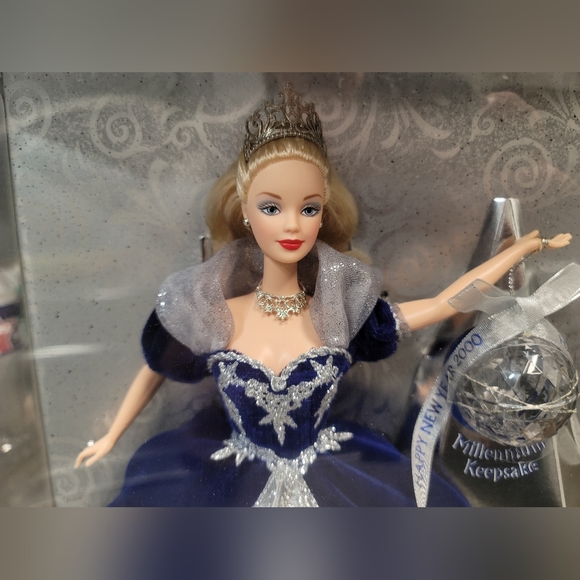 2000 Millennium Princess Barbie~ Special Millennium Edition 24154 ~ NRFB - Picture 2 of 11